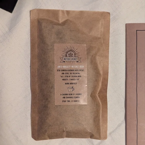 Anti-Anxiety Ritual Kit🪻 - Picture 4 of 7